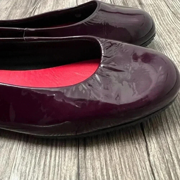 - KOKUA BARCELONA  BALLARINA FLATS PATTON LEATHER PURPLE EGGPLANT SIZE 8 39 - Picture 7 of 9